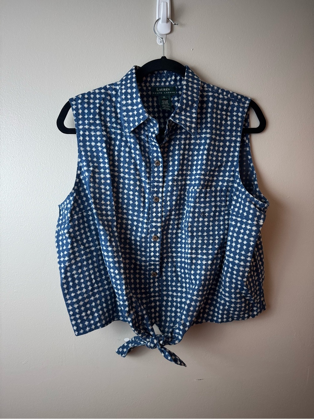 Lauren Ralph Lauren Navy and White Printed Tie-Front Sleeveless Button Shirt XL